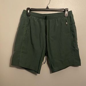 Men’s athletic shorts!